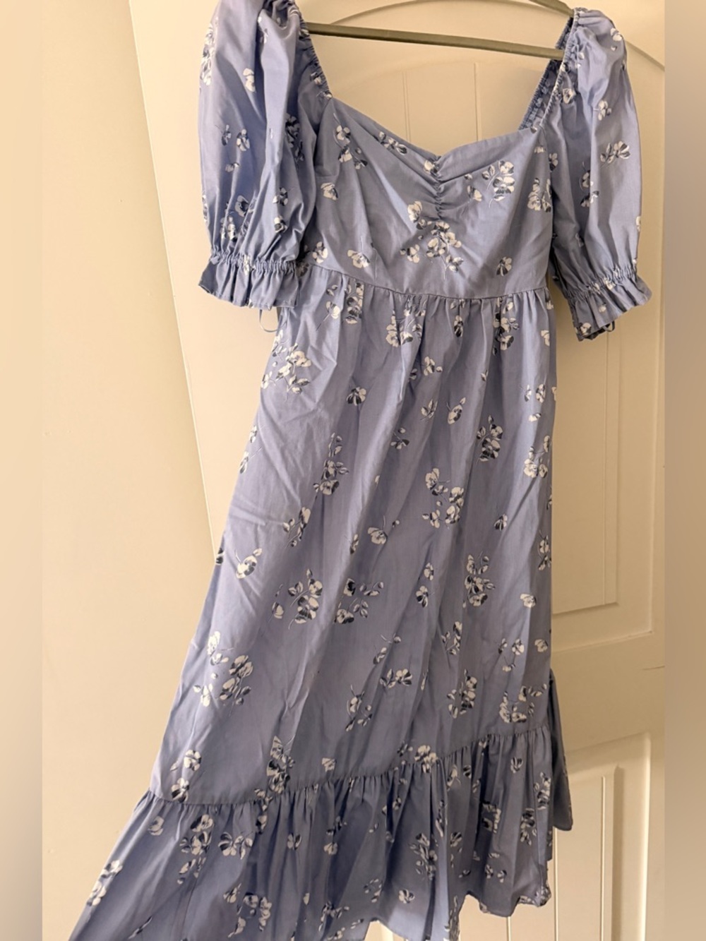 Women's Light Blue Floral Puff-Sleeve Midi Dress